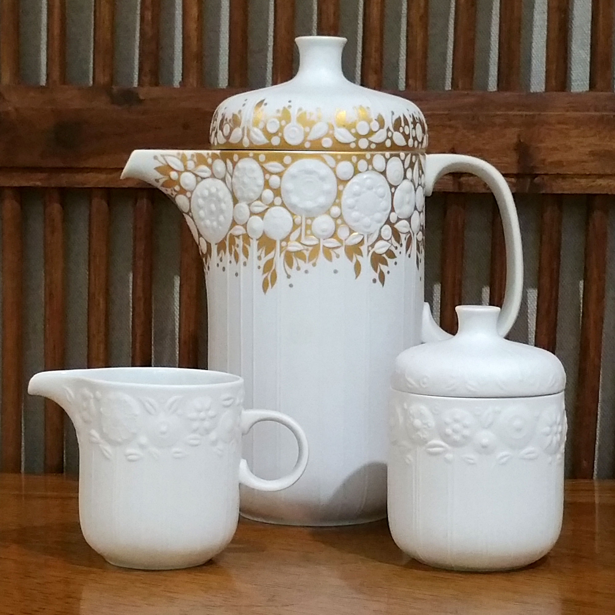 Rosenthal White & Gold Flowers Coffee Set - R1641 by Bjorn Winblad 2 Rosenthal White & Gold Flowers Coffee Set - R1641 by Bjorn Winblad