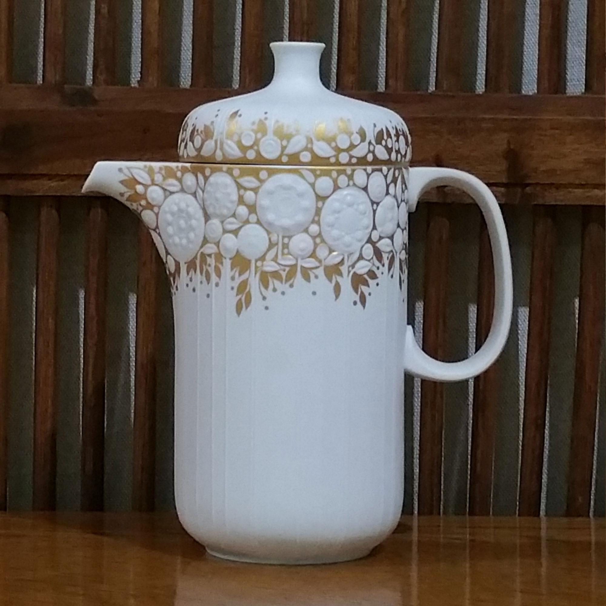 Rosenthal White & Gold Flowers Coffee Set - R1641 by Bjorn Winblad 3 Rosenthal White & Gold Flowers Coffee Set - R1641 by Bjorn Winblad